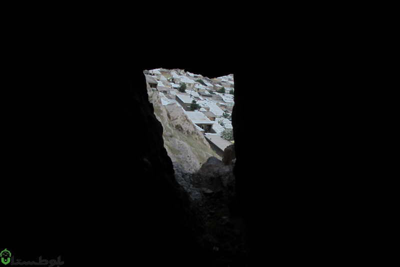 تصاویری متفاوت از دهانه‌ی غار و نگاهی نو به شهر خرم‌آباد